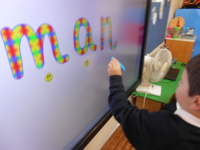Spelling on the Interactive Whiteboard